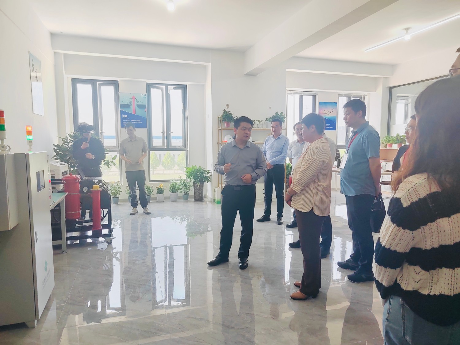 �����^(q��)�˴�ί���������Ĳ����I(l��ng)������˴��{(di��o)�ЈF���^(q��)�˴�ί���Ƽ���(chu��ng)��헱O(ji��n)���M���҆�λָ��(d��o)�{(di��o)��